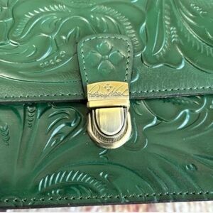 Patricia Nash Tooled Locri Soft  Green Adjustable Strap Purse Bag NWT Leather